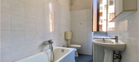 3 rooms Apartment in Milan, Italy No. 263926 22