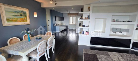 Apartamento de 3 dormitorios en Corciano, Italy No. 356559 3