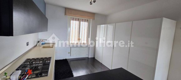 Apartamento de 3 dormitorios en Corciano, Italy No. 356559 9