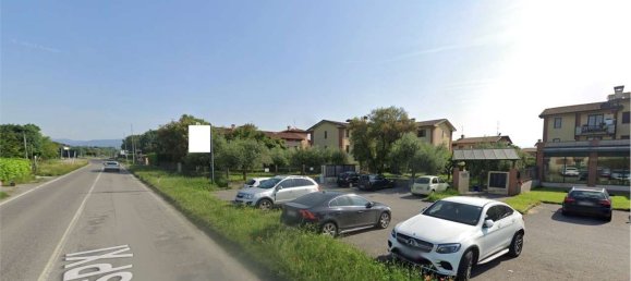 Квартира с 2 спальнями в Эрбуско, Италия № 364888 11