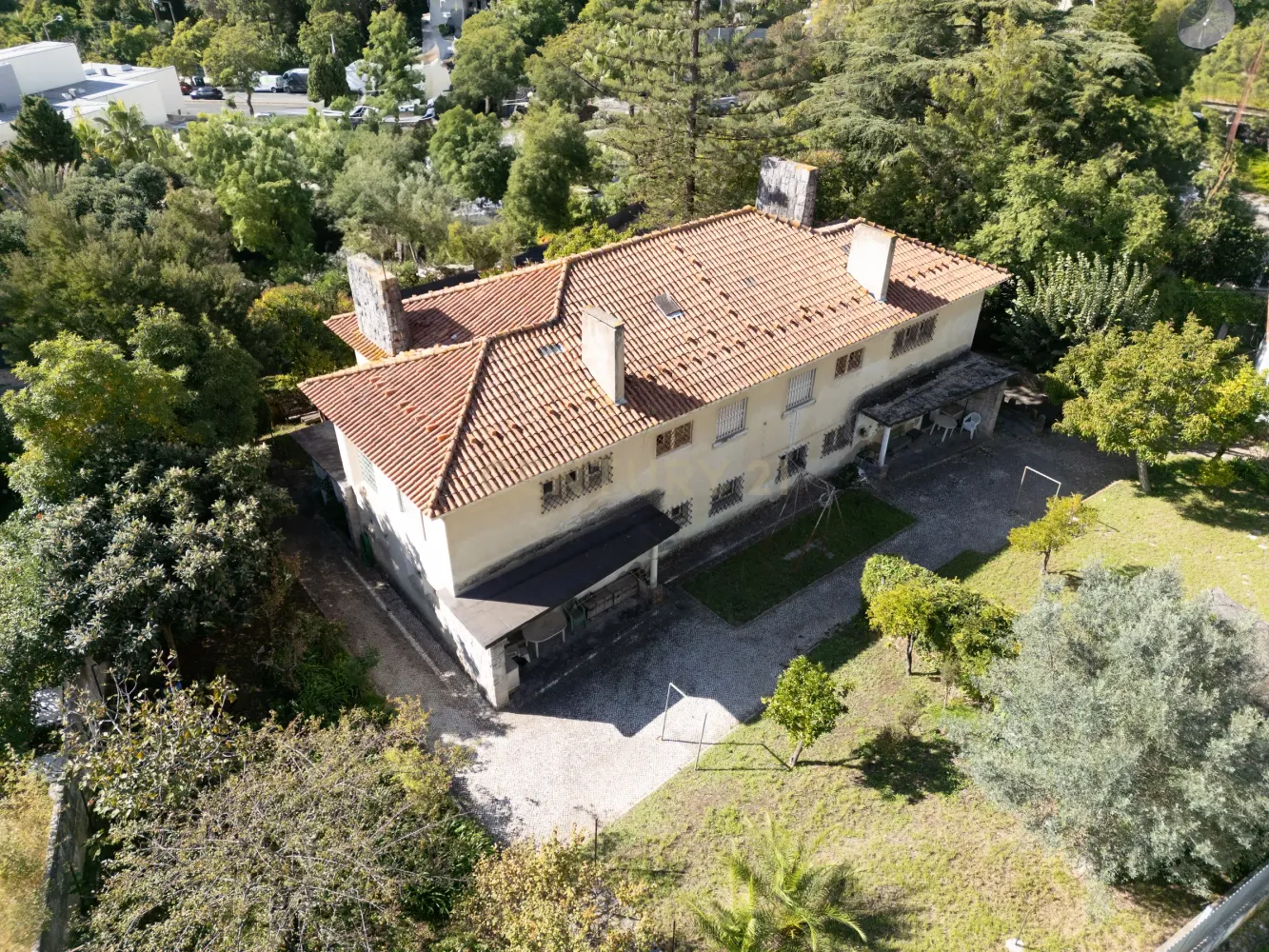 10 bedrooms Villa in Lisbon, Portugal No. 129653