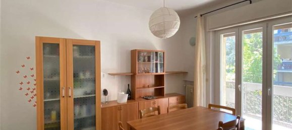 7 rooms Apartment in Parma, Italy No. 284220 3