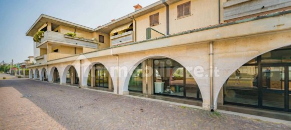 Apartamento T3 em Rovato, Italy N.º 5118 15