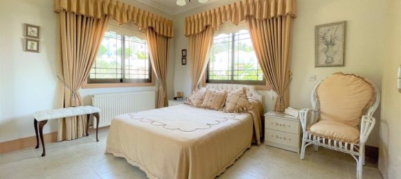Вилла с 5 спальнями в Тала, Пафос, Кипр № 9544 28