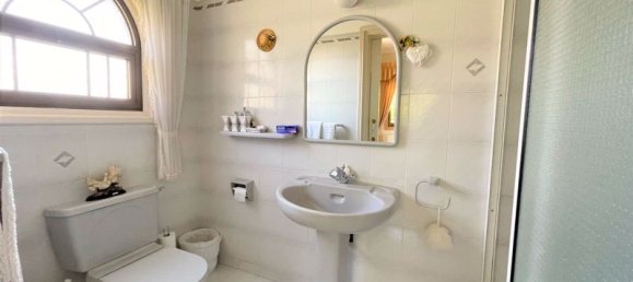 Вилла с 5 спальнями в Тала, Пафос, Кипр № 9544 30