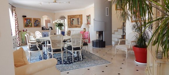 5 bedrooms Villa in Pedreguer, Spain No. 2526 16