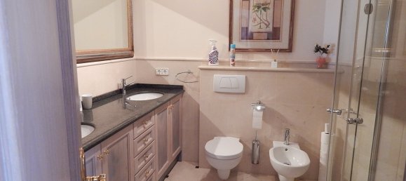 5 bedrooms Villa in Pedreguer, Spain No. 2526 22