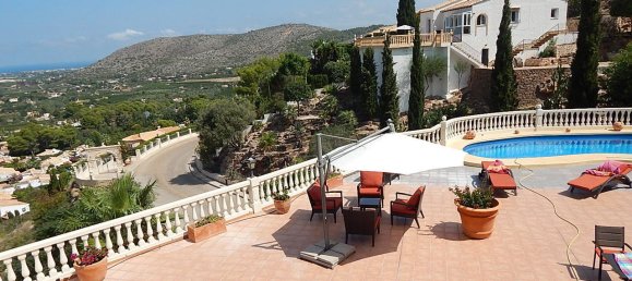 5 bedrooms Villa in Pedreguer, Spain No. 2526 7