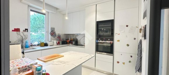 Apartamento T2 em Desenzano del Garda, Italy N.º 116299 16