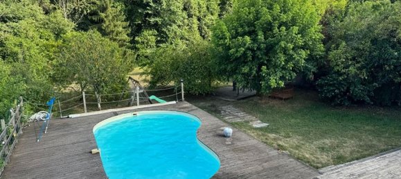 4 Schlafzimmer Haus in Espiet, France, Nr. 301084 2