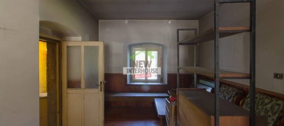 2 bedrooms House in Udine, Italy No. 323327 9