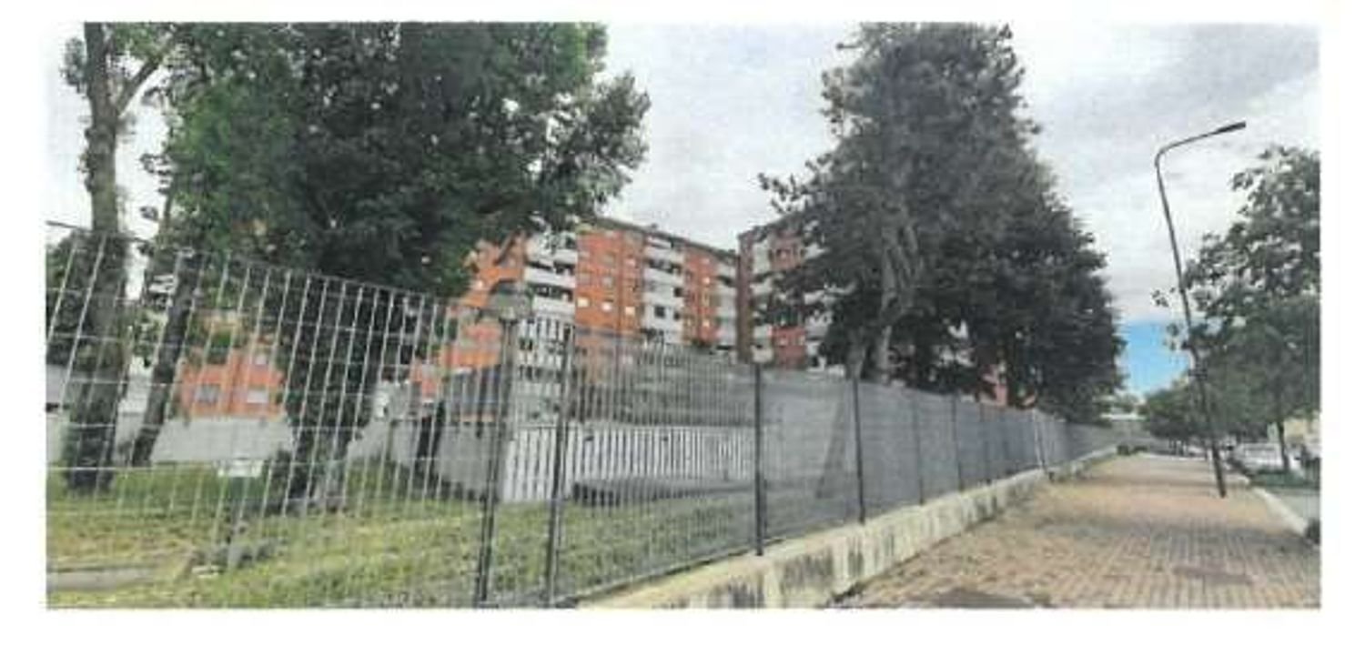 6 bedrooms Apartment in Milan, Italy No. 360666