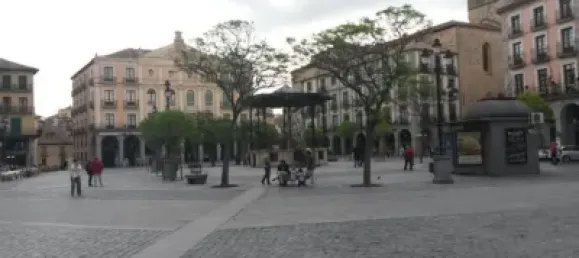 Propiedad comercial en Segovia, Spain 3750 m² No. 108098 3