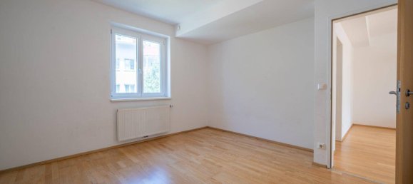 3-salle Appartement à St. Polten, Austria No. 191154 13