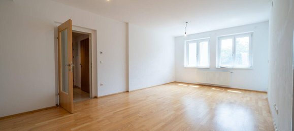 3-salle Appartement à St. Polten, Austria No. 191154 5