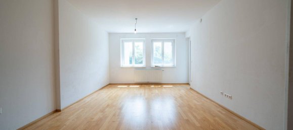 3-salle Appartement à St. Polten, Austria No. 191154 4