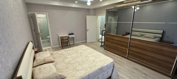 4 Schlafzimmer Wohnung in Chataj, Azerbaijan, Nr. 1727 3