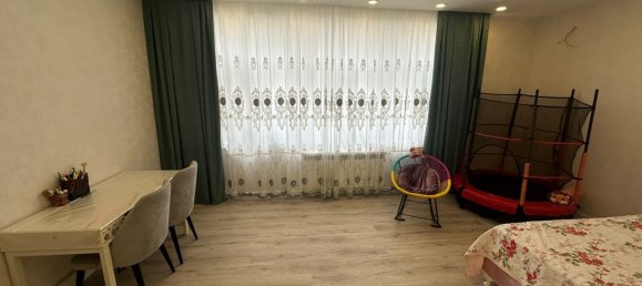4 Schlafzimmer Wohnung in Chataj, Azerbaijan, Nr. 1727 16