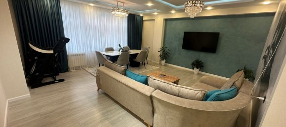 4 Schlafzimmer Wohnung in Chataj, Azerbaijan, Nr. 1727 20