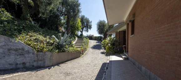 8 rooms Villa in Bordighera, Italy No. 215580 33