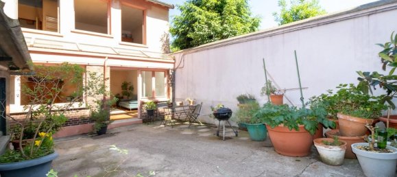 2 Schlafzimmer Haus in Saint-Denis, France, Nr. 321747 3