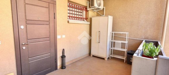 2 Schlafzimmer Wohnung in Reggio Emilia, Italy, Nr. 344990 2