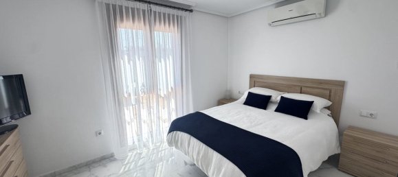 Casa de 3 dormitorios en Algorfa, Spain No. 182073 12