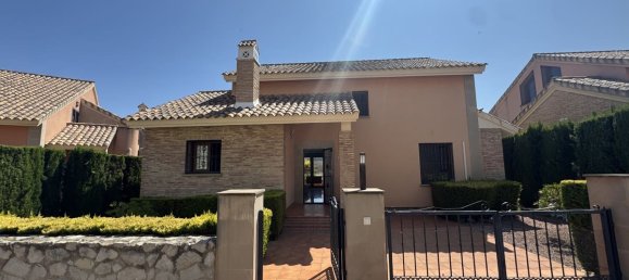 Casa de 3 dormitorios en Algorfa, Spain No. 182073 2