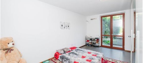 Gewerbliche Immobilie in San Giuliano Milanese, Italy 100m², Nr. 279208 13