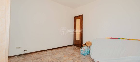 5 rooms Building in Cassolnovo, Italy No. 85101 22