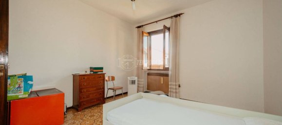 5 rooms Building in Cassolnovo, Italy No. 85101 24