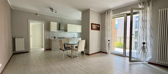 3 rooms Apartment in Biella, Italy No. 284723 8
