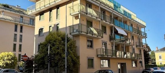 3 rooms Apartment in Biella, Italy No. 284723 2