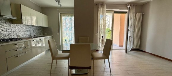 3 rooms Apartment in Biella, Italy No. 284723 10