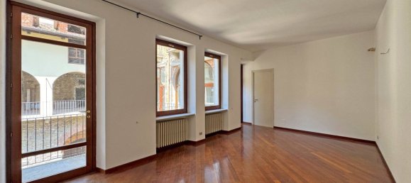 Gebäude in Canelli, Italy 1200m², Nr. 276052 27