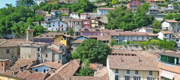 Gebäude in Canelli, Italy 1200m², Nr. 276052 13