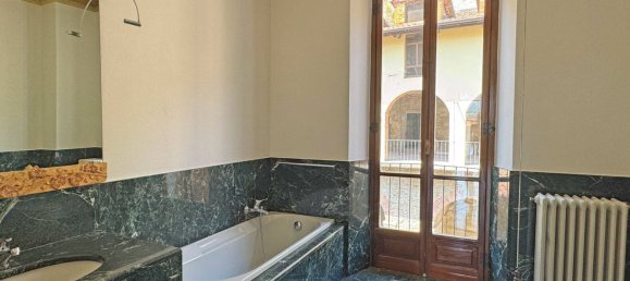 Gebäude in Canelli, Italy 1200m², Nr. 276052 20