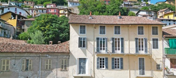 Gebäude in Canelli, Italy 1200m², Nr. 276052 14