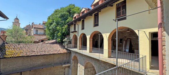 Gebäude in Canelli, Italy 1200m², Nr. 276052 34