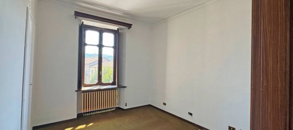 Gebäude in Canelli, Italy 1200m², Nr. 276052 21