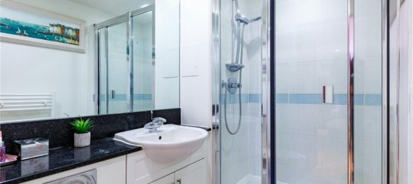 2 Schlafzimmer Wohnung in London, United Kingdom, Nr. 3764 8