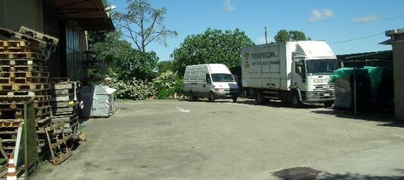 2000m² Commercial property in Foiano della Chiana, Italy No. 39102 4