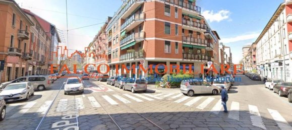 110m² Commercial property in Milan, Italy No. 350912 7