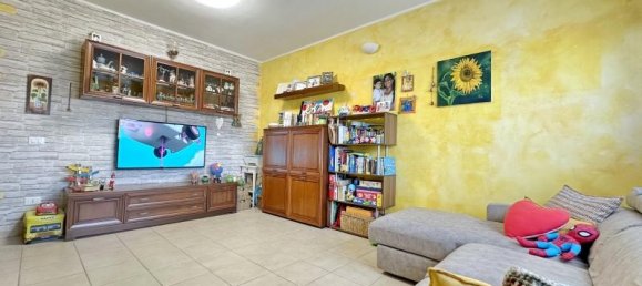 4-salle Maison à Gavorrano, Italy No. 235159 9