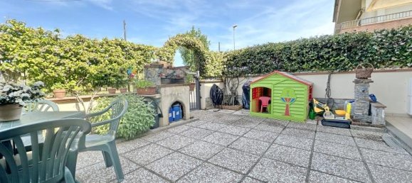 4-salle Maison à Gavorrano, Italy No. 235159 7