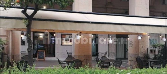 Gewerbliche Immobilie in La Spezia, Italy 150m², Nr. 14103 4