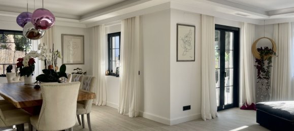 5 bedrooms Villa in Marbella, Spain No. 24706 37