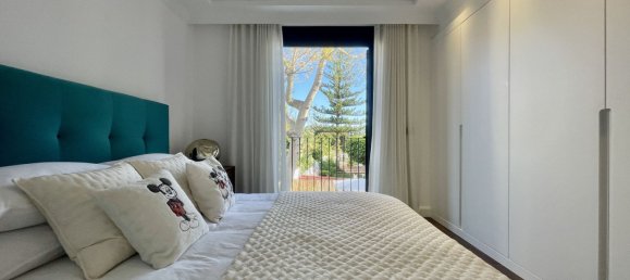 5 bedrooms Villa in Marbella, Spain No. 24706 47