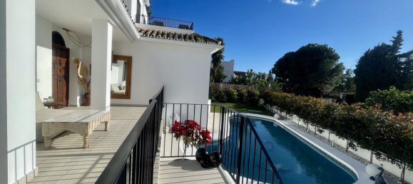5 bedrooms Villa in Marbella, Spain No. 24706 10