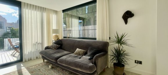 5 bedrooms Villa in Marbella, Spain No. 24706 23